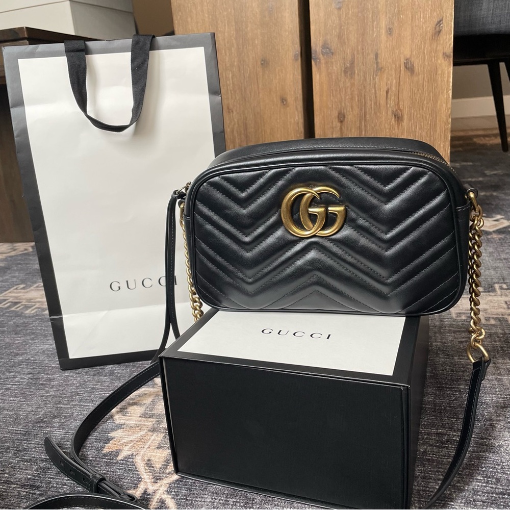 Gucci GG Marmont small camera bag